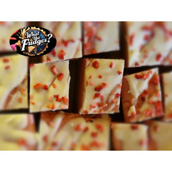 Strawberries & Cream Fudge – A Sweet, Creamy Indulgence!