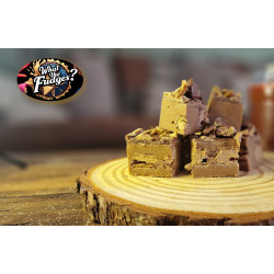 Indulge in the rich, creamy delight of Kinder Bueno fudge—a smooth, hazelnut-infused treat made with white chocolate, condensed